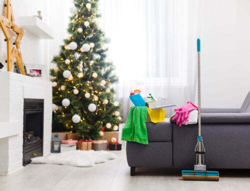 Surviving the Holiday Mess: How to Keep Your Home Clean Between Parties